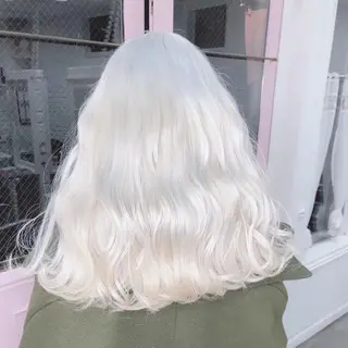 セミロング ✨ハイトーン指名No .1✨MORIOのヘアスタイル