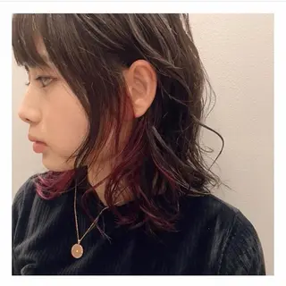 ミディアム カラー 佃 知南のヘアスタイル