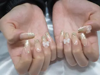 ネイル 中江 彩芽のネイルデザイン