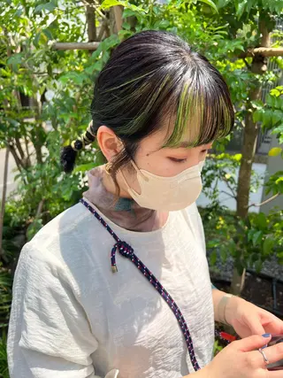 ミディアム カラー ヘアアレンジ メンズ pu+on. nailworks所属・fuyumi / ニュアンスネイルのネイルデザイン