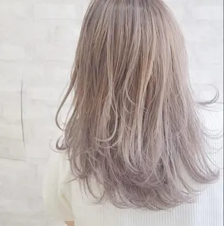 ミディアム カラー ハイトーンカラー RYUのヘアスタイル