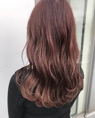 ロング カラー パーマ ヘアアレンジ ナツメダ ダイキのヘアスタイル