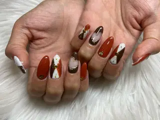 ネイル SOARE🤍 🤍のネイルデザイン