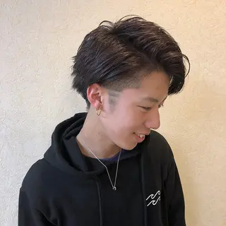 ショート カラー メンズ ブルームーン所属・モリタ ミツキのヘアスタイル