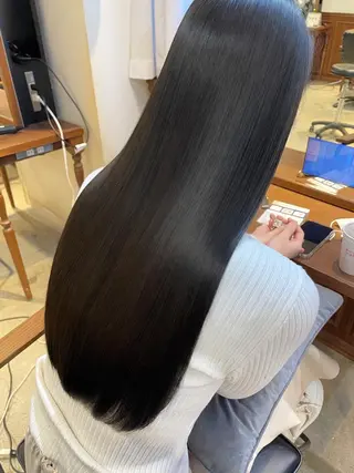ロング 似合わせのプロ🕊 美髪矯正/ioriのヘアスタイル