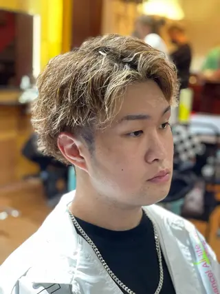 メンズ 島本 燎のヘアスタイル