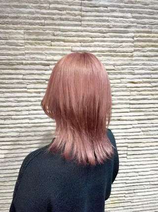 ミディアム カラー 嶋田 ゆきのヘアスタイル