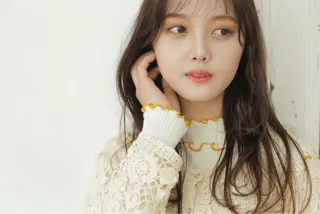 ロング しもかわ かほのヘアスタイル