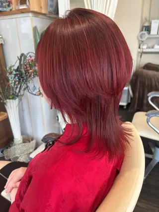 ミディアム カラー DiMPlE  ディンプル所属・🌸スタイリスト 山浦美恵のヘアスタイル