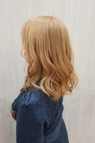 セミロング カラー 顔周りレイヤーカット 髪質改善代表西村功平のヘアスタイル