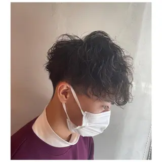 セミロング メンズ レイヤー・波巻き RYOSUKEのヘアスタイル