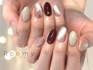 ネイル nail salon Roomy 竹ノ塚所属・nail salon Roomy 竹ノ塚のネイルデザイン