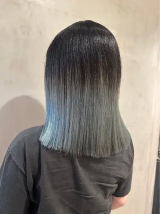 セミロング カラー デザインカラー❤︎ イシイレイのヘアスタイル
