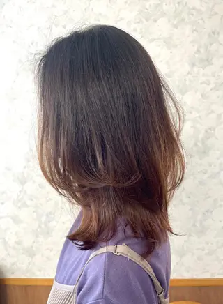 セミロング 髪質改善のプロ✨りな さんのヘアスタイル