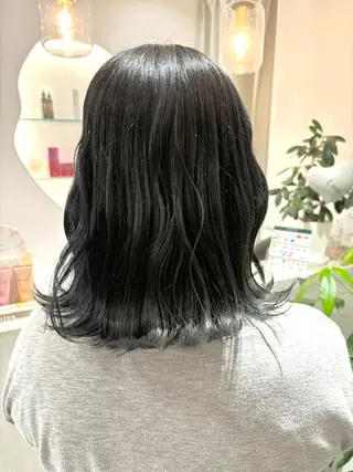 カラー Akane lienのヘアスタイル