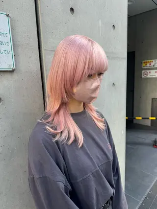 セミロング カラー ミユル/ ブリーチカラー🎀✨のヘアスタイル