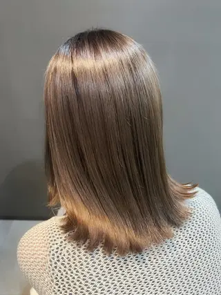 ミディアム カラー 中村 ひなたのヘアスタイル