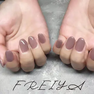 ネイル FREIYA所属・FREIYA マツエク、ネイルの眉毛・アイブロウイメージ