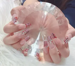 ネイル LoaChaton kaeのネイルデザイン