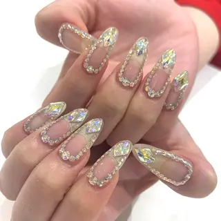 ロング be-cares beauty(豊川店のネイルデザイン