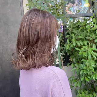 ミディアム カラー 竹内 春奈のヘアスタイル