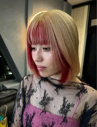 ミディアム カラー dao/ミルクティー /ブラウン/ブロンドのヘアスタイル