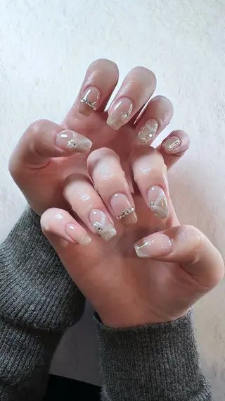 ネイル Atelier Ariのネイルデザイン