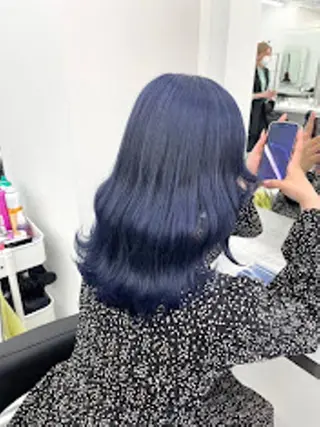 カラー 【公式】横浜 THREE🤎🕯️のヘアスタイル