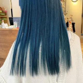 ロング カラー 𝙎𝙚𝙞𝙧𝙖 ☆カット/パーマのヘアスタイル