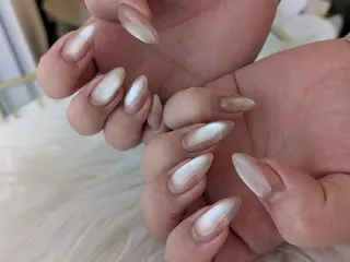 ミディアム カラー GRACE Harukaのネイルデザイン