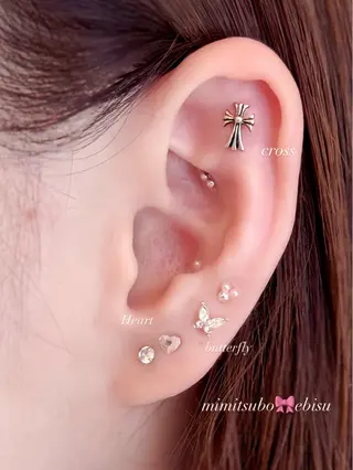 Azuria eyelash 恵比寿店所属・耳ツボジュエリー🎀 エクパ韓国束感まつげのマツエク・マツパデザイン