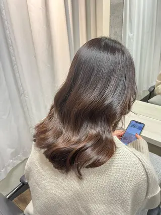 カラー 木寺 樹莉のヘアスタイル