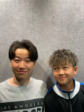 カラー パーマ メンズ キッズ FUJIYAMA BARBER SHOP ajito所属・浜辺 快斗のヘアスタイル