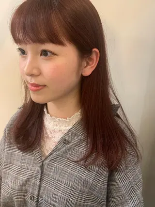 セミロング 品川 美和のヘアスタイル