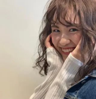ミディアム カラー 佐藤 裕史のヘアスタイル