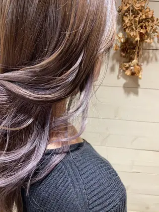 ロング カラー ヘアアレンジ ミズタ マイのヘアスタイル