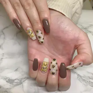 ネイル はな💎ネイル ワンホン、長さ出しのネイルデザイン