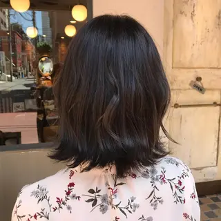 ミディアム カラー moon  ticobrae所属・こくしょう れいかのヘアスタイル