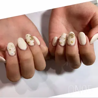 ネイル 園 寛子 （ネイリスト）のネイルデザイン