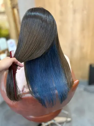 ロング カラー ナギサ 🐶のヘアスタイル