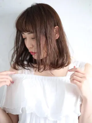 ミディアム 石渡このみ 🍊レイヤーカットのヘアスタイル