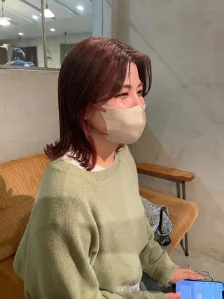 アイブロウ 石田 まいやのヘアスタイル