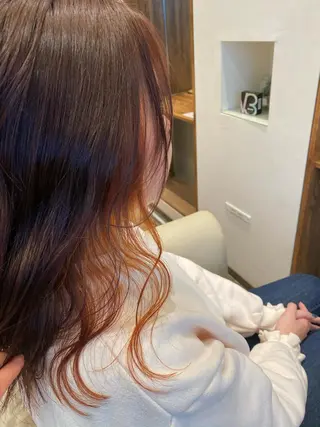 セミロング 鈴木 奈波のヘアスタイル