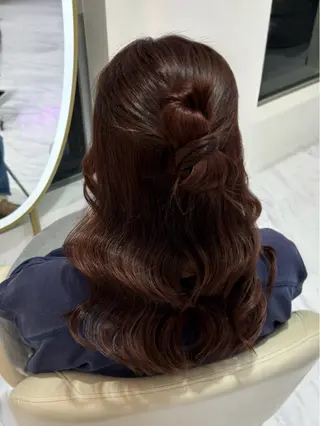 セミロング カラー AYU/ハイトーンカ ラー/ヘアアレンジのヘアスタイル