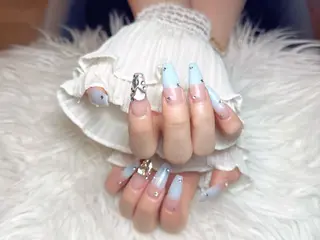 ネイル ☁️Yun nail KiKi☁️のネイルデザイン