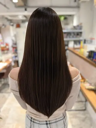 ロング 髪質改善 SerA by U-REALMのヘアスタイル
