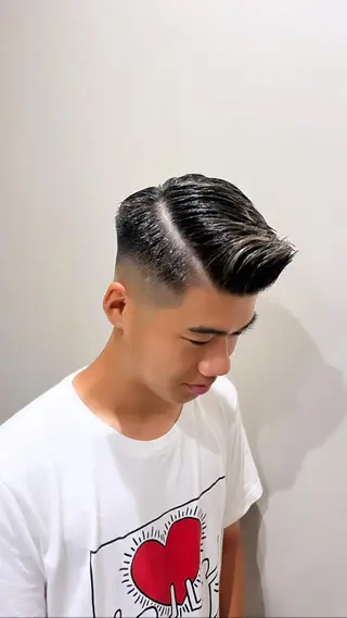 ショート ヒロ銀座バーバーショップ大宮店所属・ヒロ銀座メンズカット 酒井悠成のヘアスタイル