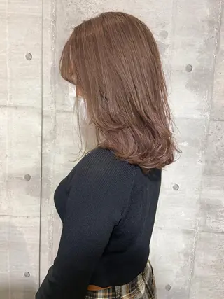 セミロング カラー 岡本康平/ボブ /ブリーチ/レイヤーのヘアスタイル