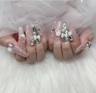 ネイル LilyLala Nailsalonのネイルデザイン