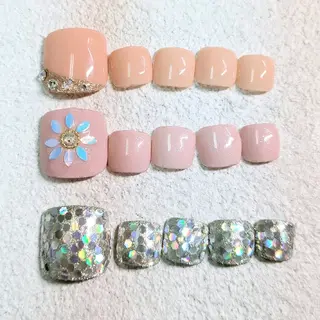 ネイル Gerbera Nailistのネイルデザイン